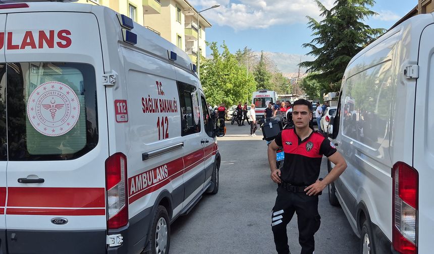 Malatya’da aile faciası: Tartıştığı kızını öldürdü, eşi ve diğer kızını yaraladı