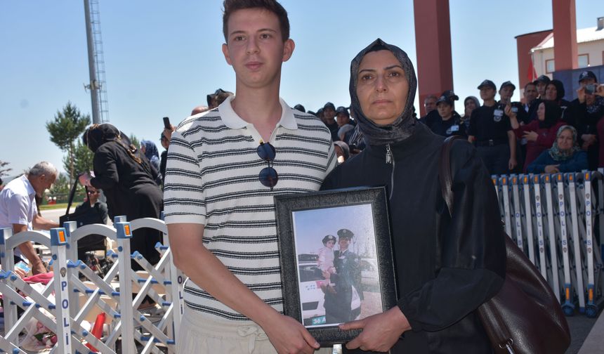 Şehit polisin emaneti mezun oldu