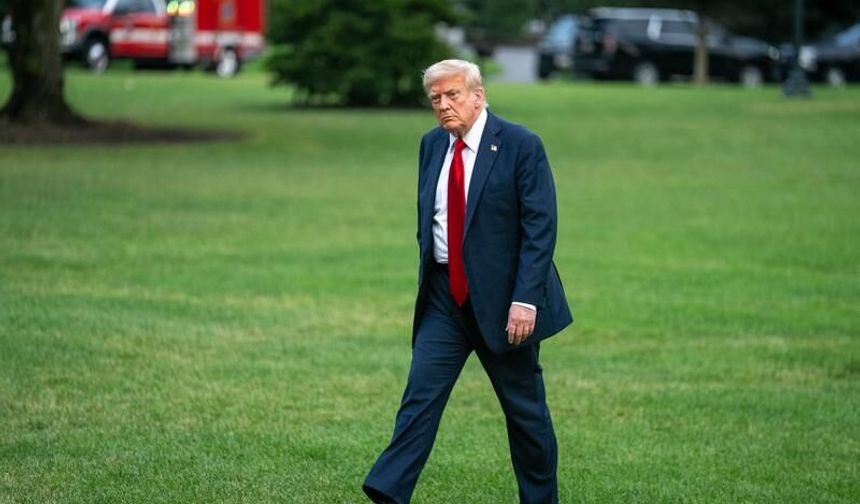 Trump İran'ı Tehdit Etti: Çok Sert Vuracağız