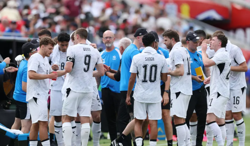 Futbolda Gizli Amerikan Devrimi: 'Su Molası' Değil, Milyon Dolarlık Reklam Arası!