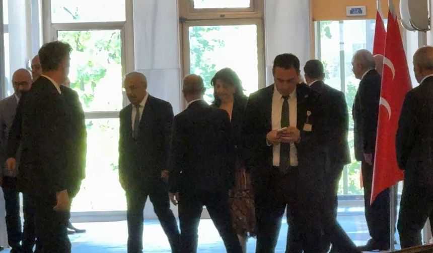 Bahçeli, DEM Parti Heyeti ile Buluştu