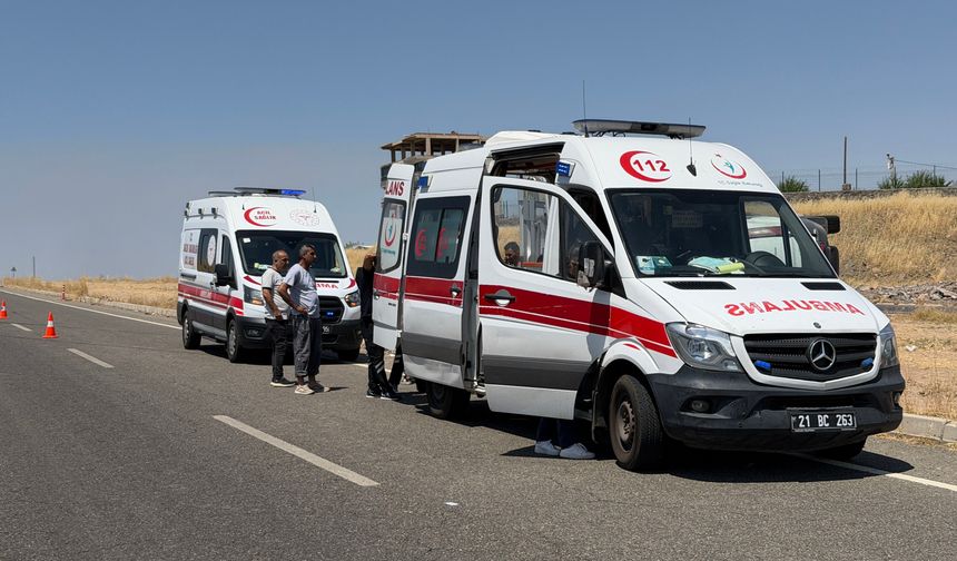 Diyarbakır'da feci kaza: 19 yaralı
