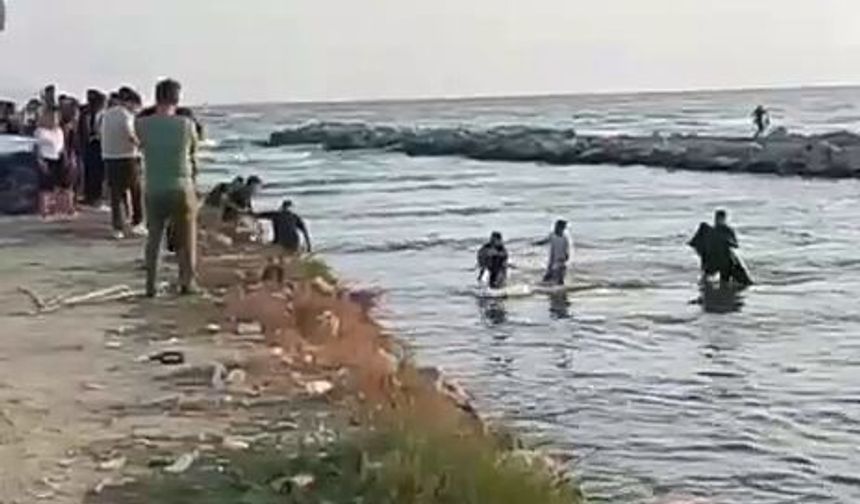Mersin'de denize giren çocuk hayatını kaybetti