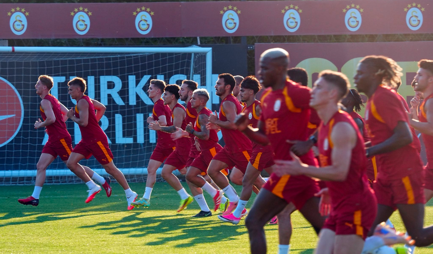Okan Buruk O İsmi Takımda Tutmak İstiyor!