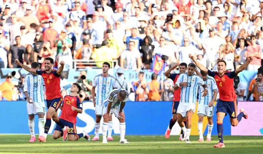 Dünya Kupası İspanya'nın! 1-0