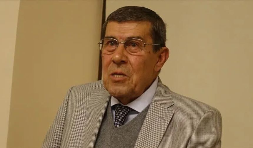 Türk tiyatrosunun usta isimlerinden Zihni Göktay hayatını kaybetti