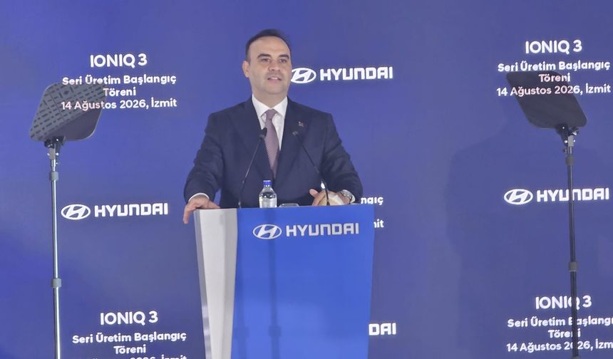Bakan Kacır duyurdu: Türkiye'de elektrikli otomobil üretiminde yeni dönem başlıyor