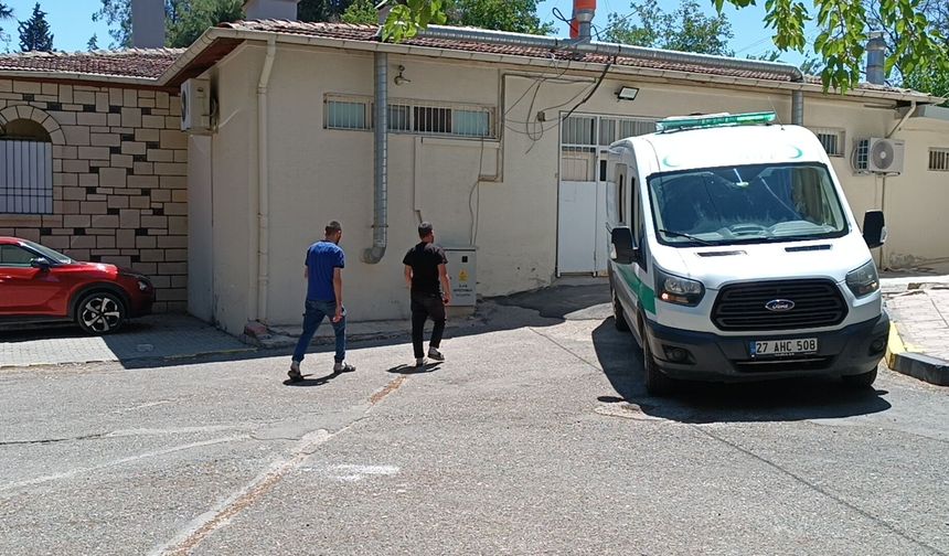 Gaziantep'te Otomobiller Çarpıştı