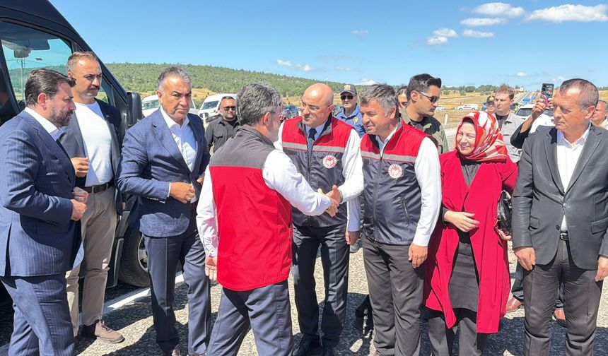 "Hasat sezonunu 140 milyon tonluk rekor üretimle kapatacağız"