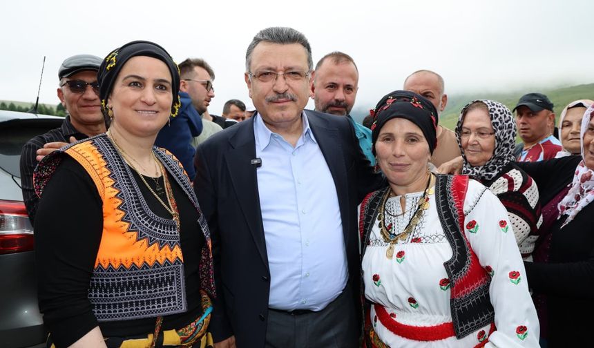 'Hizmete Devam Edeceğiz'
