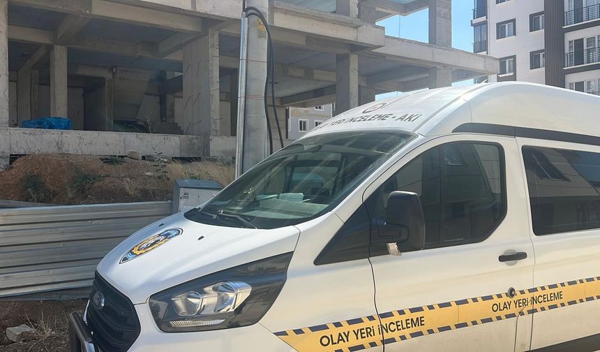 Nevşehir'de asansör boşluğuna düşen işçi yaralandı