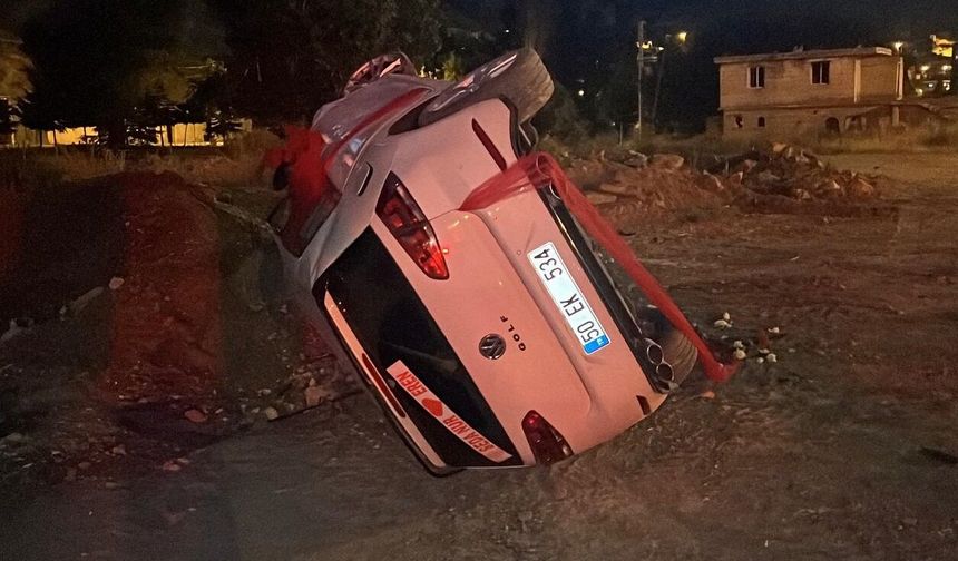 Nevşehir'de Gelin Arabası Takla Attı