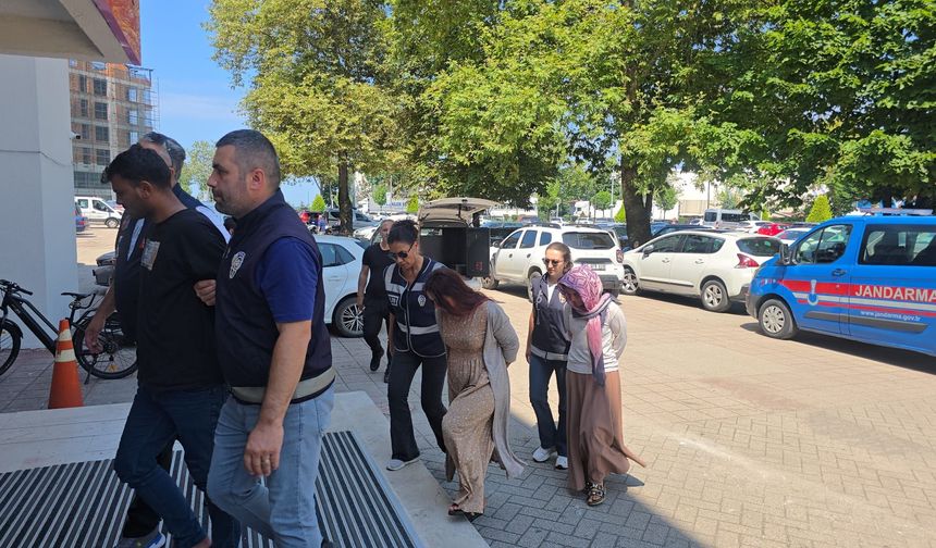 Ordu'da evlere girip altın çalan hırsızlar yakaladı