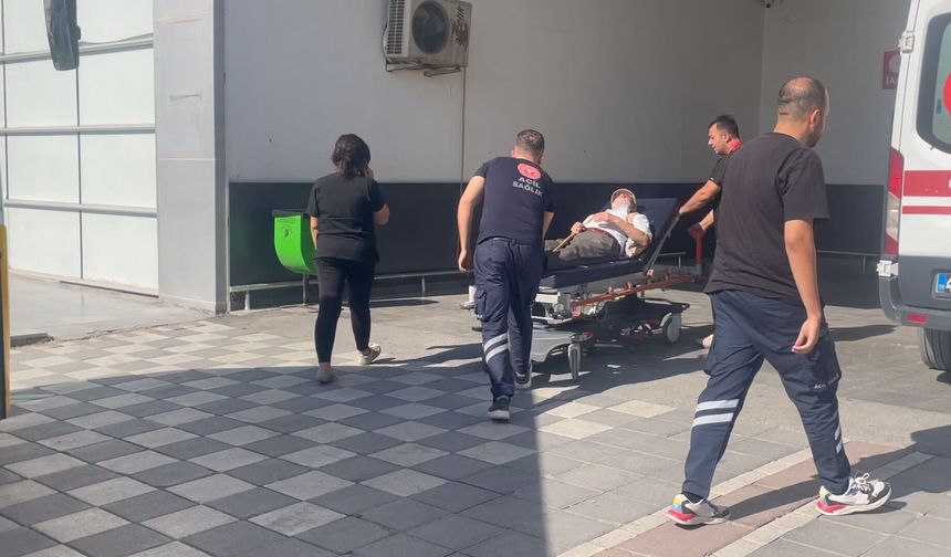 Otobüste fenalaşan yolcu için güzergah değiştirdi