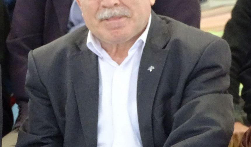 Otomobille çarpışan elektrikli bisiklet sürücüsü kurtarılamadı