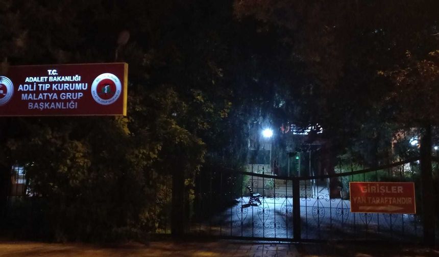 Pres makinesine sıkışan işçi yaşamını yitirdi