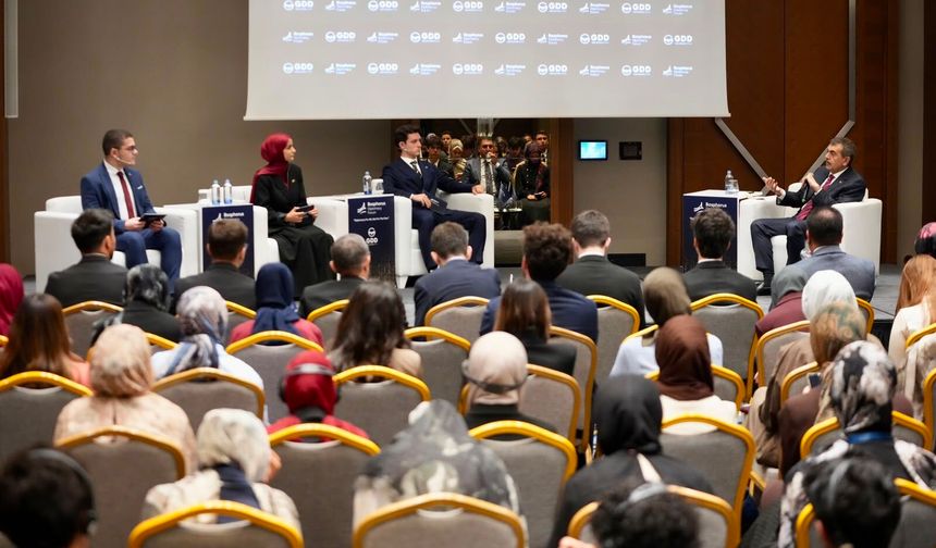 Sınav sistemi değişiyor mu? Bakan Tekin açıkladı