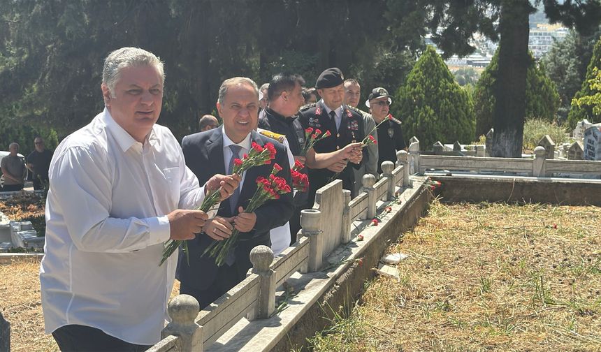 Yalova'da depremde hayatını kaybedenler dualarla anıldı