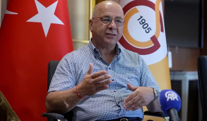 Galatasaray Yönetim Kurulu Üyesine Araba Çarptı!