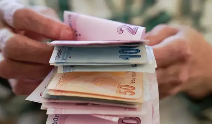 Cebiniz Bayram Edecek! 2027 Ocak Memur ve Emekli Zammında Yeni Detaylar!