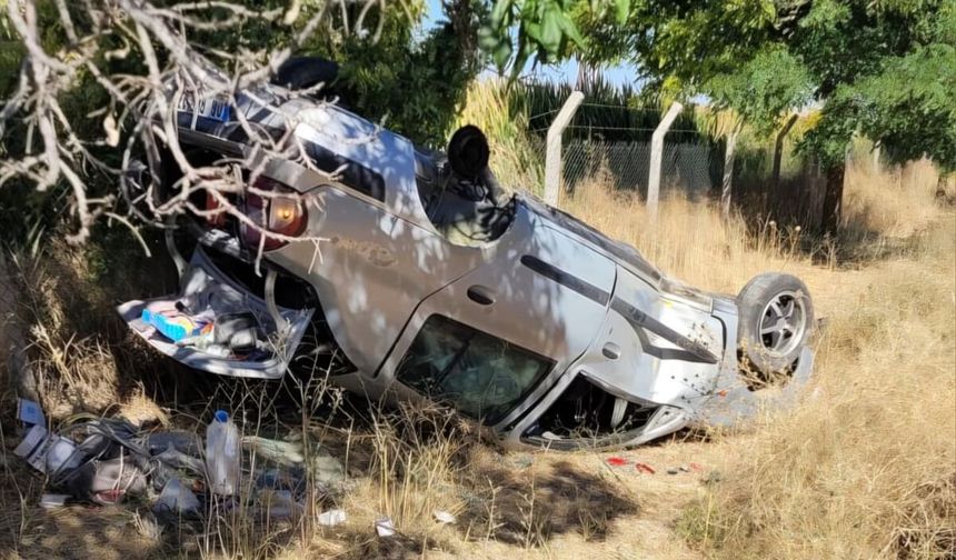 Konya'da otomobil devrildi: 2 yaralı