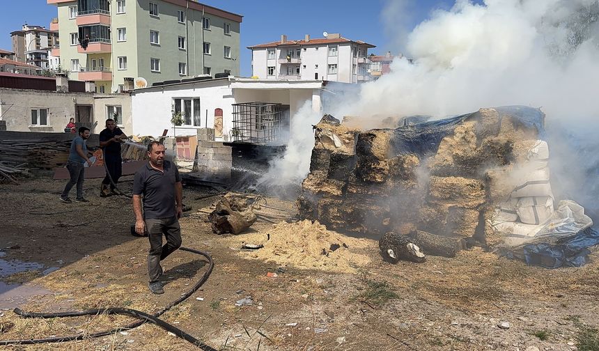 Niğde'de evin bahçesinde yangın çıktı