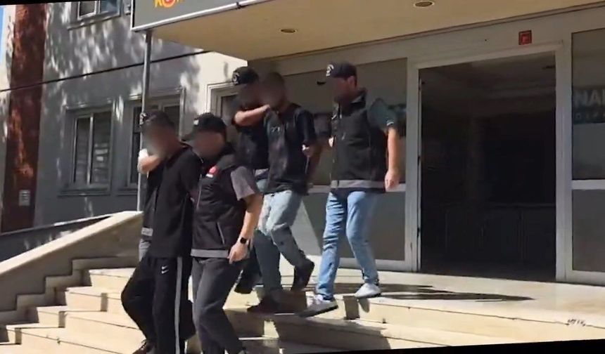 Diyarbakır'da midelerinden uyuşturucu taşıyan şüpheliler yakalandı