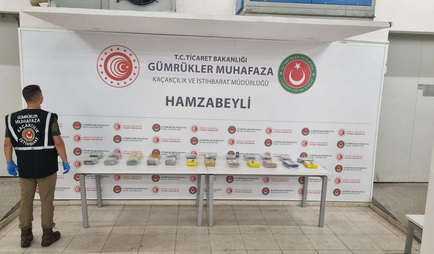 Edirne'de Gümrük Kapılarında Kilolarca Uyuşturucu Ele Geçirildi