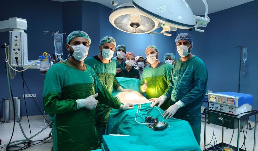 Mesanesinden 42 parça taş çıktı