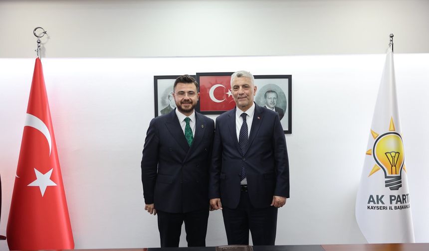 Ömer Bolat AK Parti Kayseri teşkilatıyla bir araya geldi