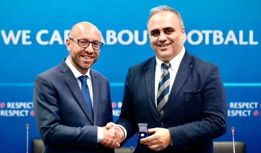 Bahis Soruşturmasına Adı Karıştı! İstifa Etti!