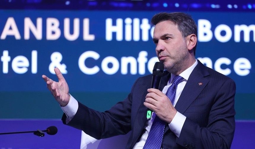 Bakan Bayraktar Duyurdu: Enerjide 2040 Hedefi Yüzde 100 Elektrikleşme