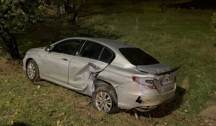 Karaman'da iki otomobil çarpıştı: 4 yaralı