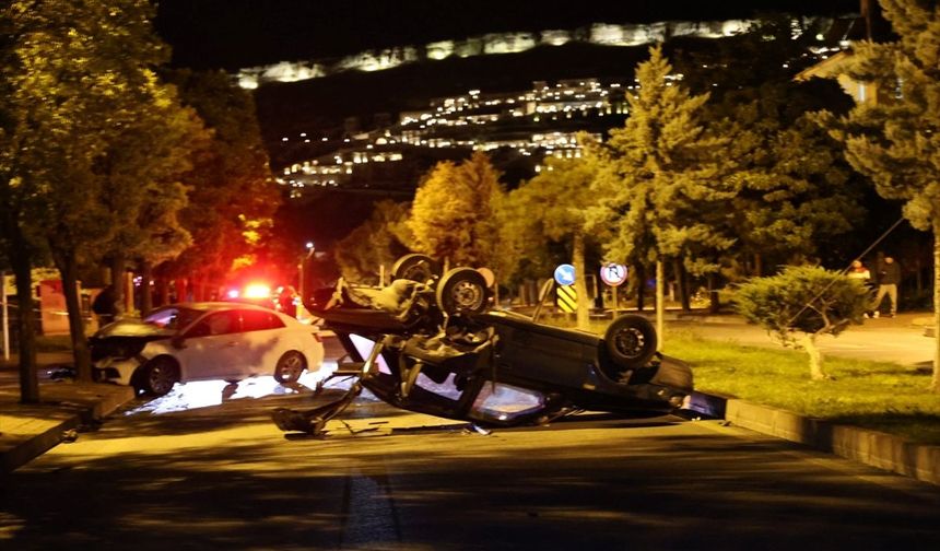 Ürgüp’te Üçlü Zincirleme Kaza: 6 Yaralı