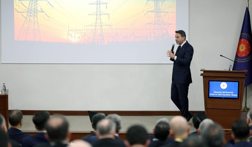 Bakan Bayraktar: "Enerji Güvenliği Aynı Zamanda Bir Milli Güvenlik Meselesidir"