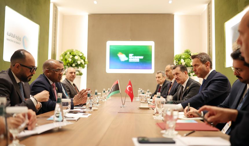 Bakan Bayraktar, Libyalı Mevkidaşı Abdulsadek ile Ne Görüştü?
