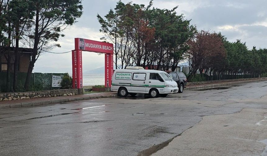 Bursa Mudanya'da sahilde erkek cesedi bulundu