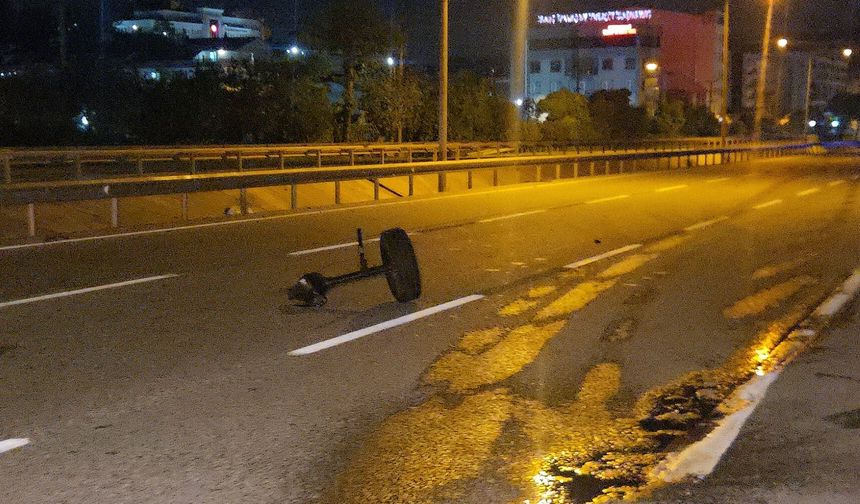 Bursa'da kamyonetle çarpışan otomobil takla attı