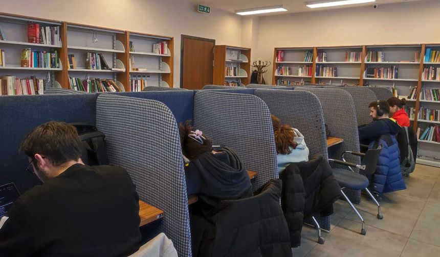 Çankaya Belediyesi kütüphanelerinin çalışma saatleri güncellendi