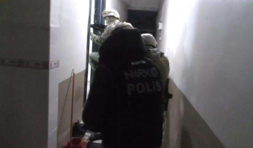Gemlik Merkezli Uyuşturucu Örgütüne Darbe: 22 Gözaltı, 17 Tutuklama!