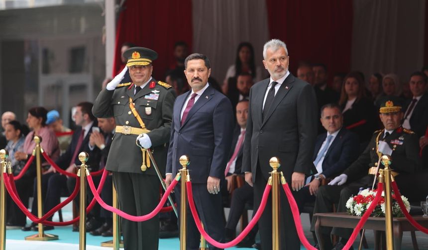 Hatay Atatürk Caddesi'nde Duygusal Anlar: 3 Yıl Aradan Sonra İlk Tören