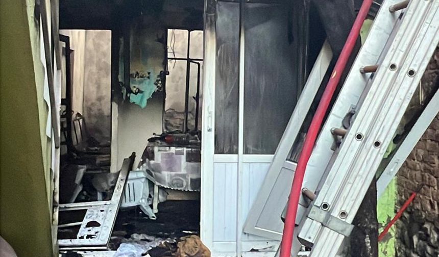 Nazilli’de yangın faciası! 86 yaşındaki adam son anda kurtuldu