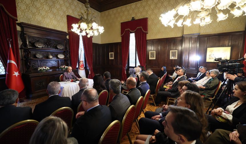 TBMM Başkanı Kurtulmuş, Roma’da Türk vatandaşlarıyla buluştu