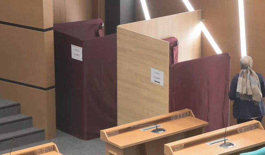 Üsküdar Belediyesi’nde yeni başkan vekili için kritik seçim! CHP ve YENİ Parti katılmadı