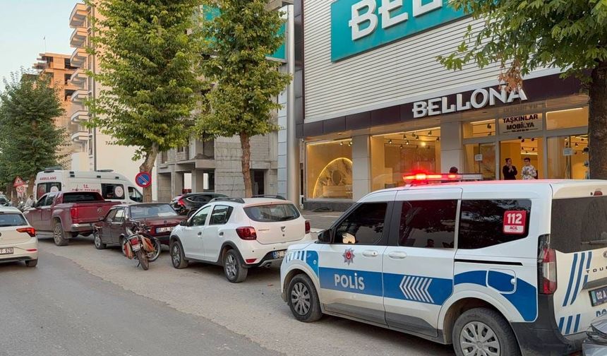 Yalnız yaşadığı evinde ölü bulundu