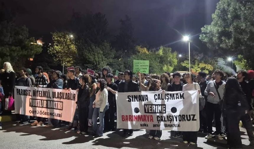 ODTÜ’de yüzde 30’luk yurt zammına tepki: Öğrenciler kampüste yürüdü
