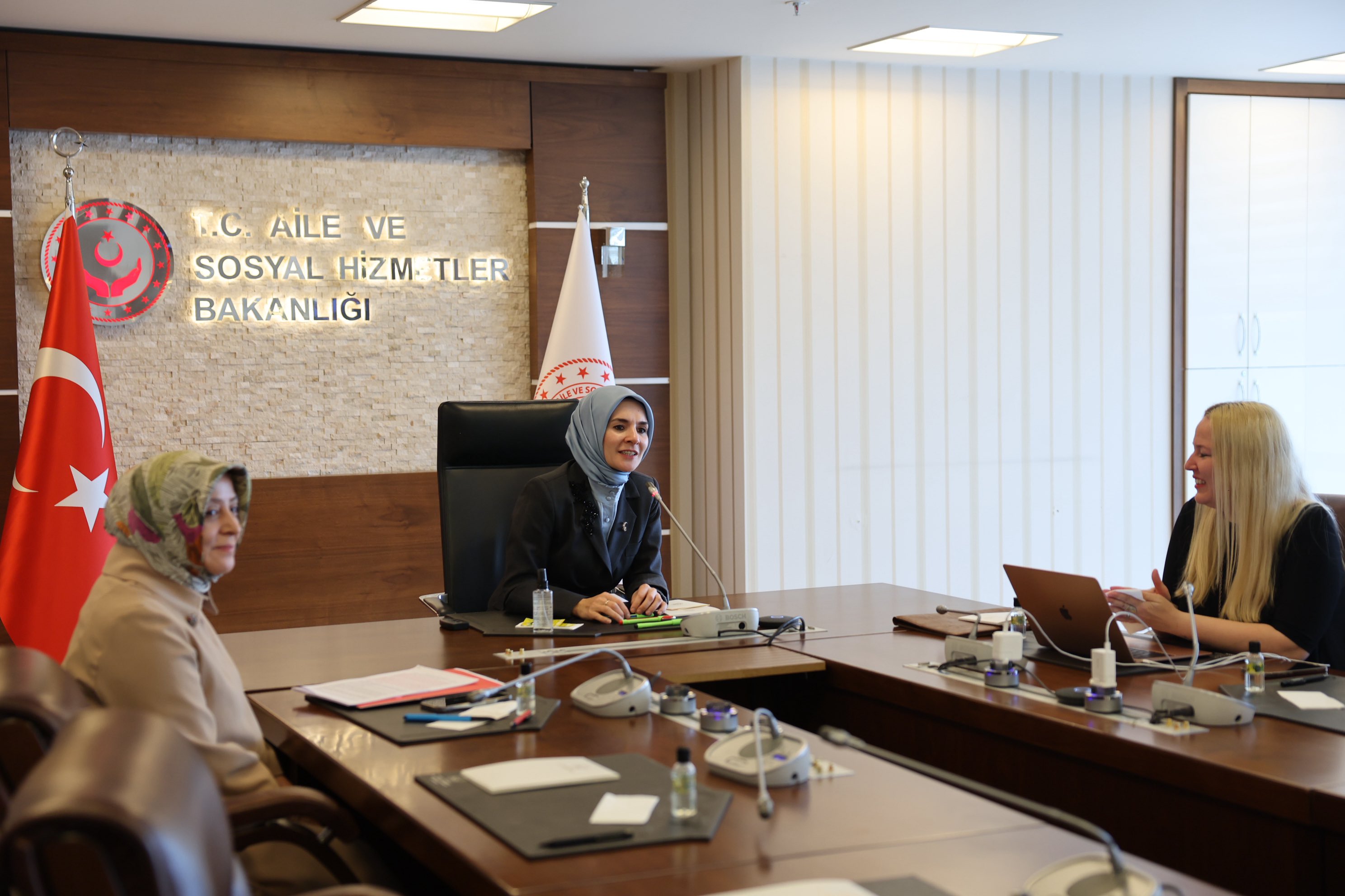 Bakan Göktaş-1
