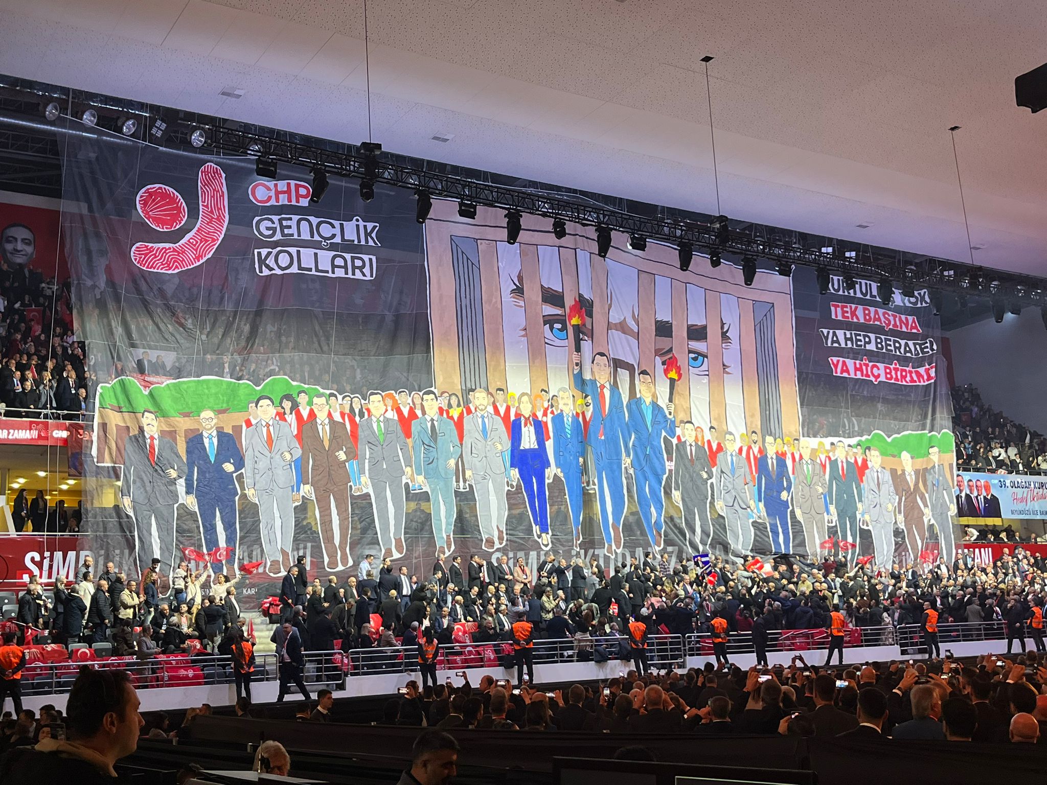 Kurultay Özgür Özel