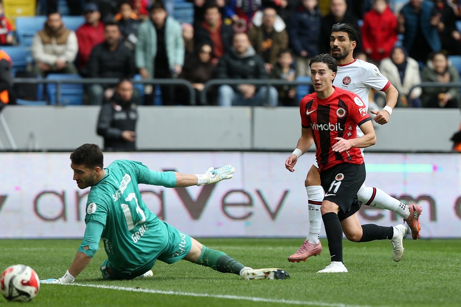 Gençler Karagümrük 02