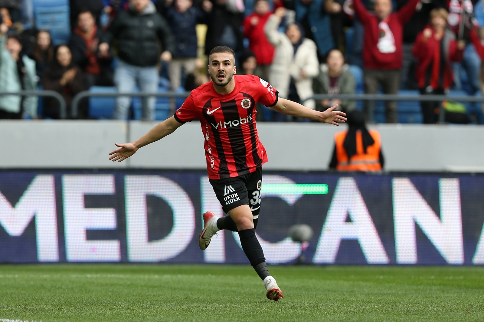 Gençler Karagümrük 04